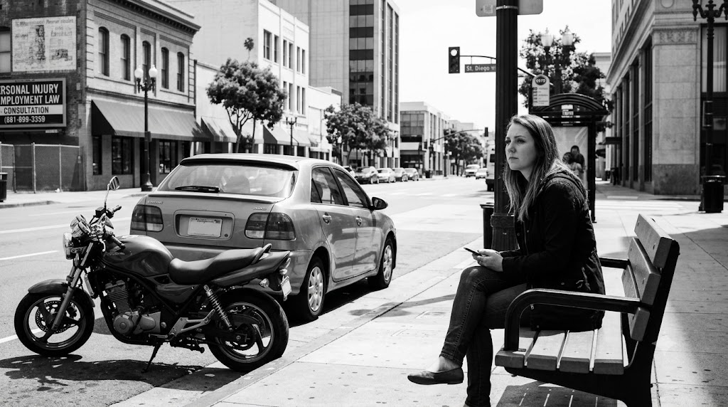 When Should You Hire a Personal Injury Lawyer After an Accident?